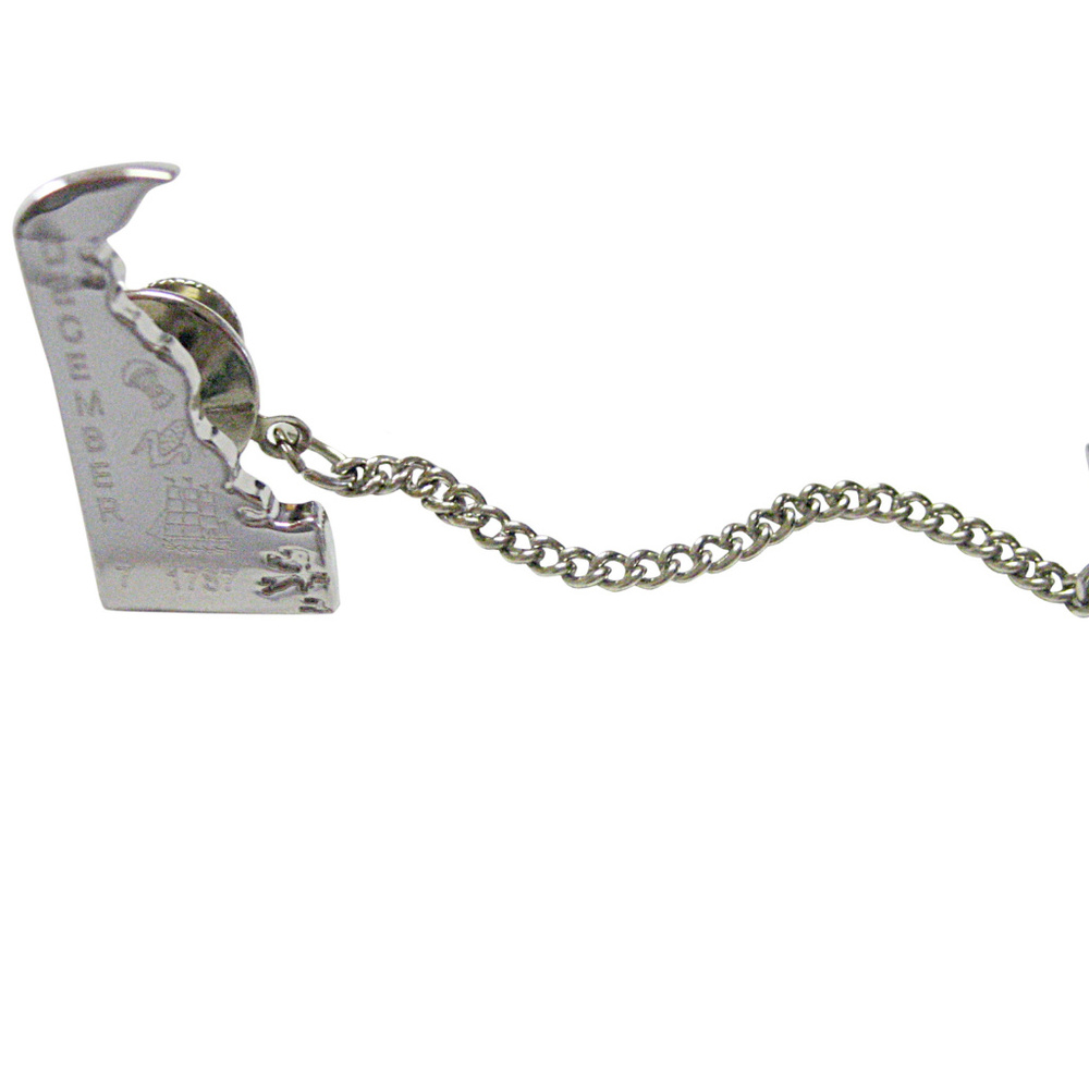 Delaware State Map Shape And Flag Design Tie Tack - image 1
